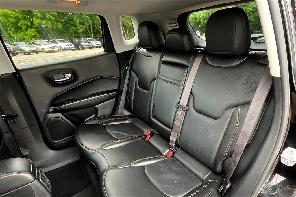 Used 2019 Jeep Compass Limited image 26