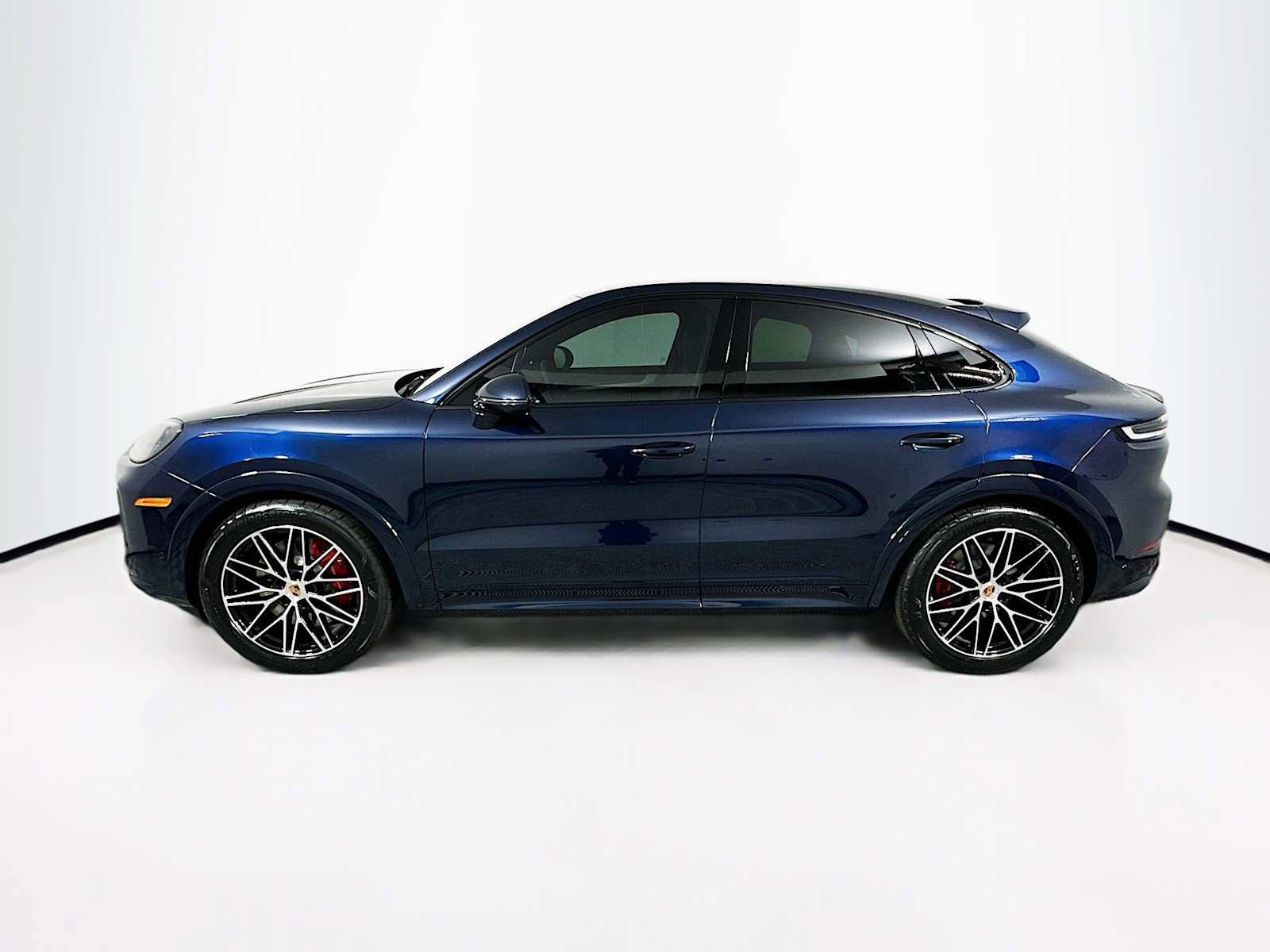 New 2026 Porsche Cayenne S image 2