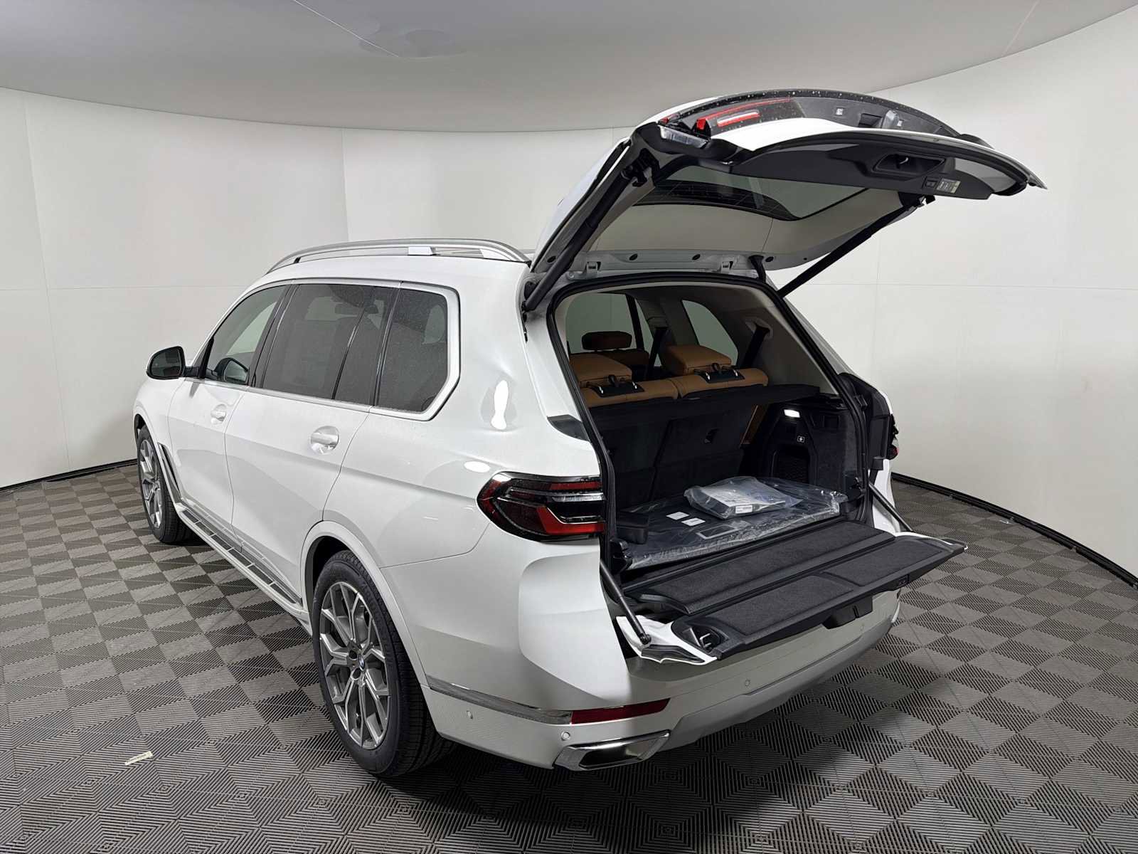 New 2026 BMW X7 xDrive40i image 21