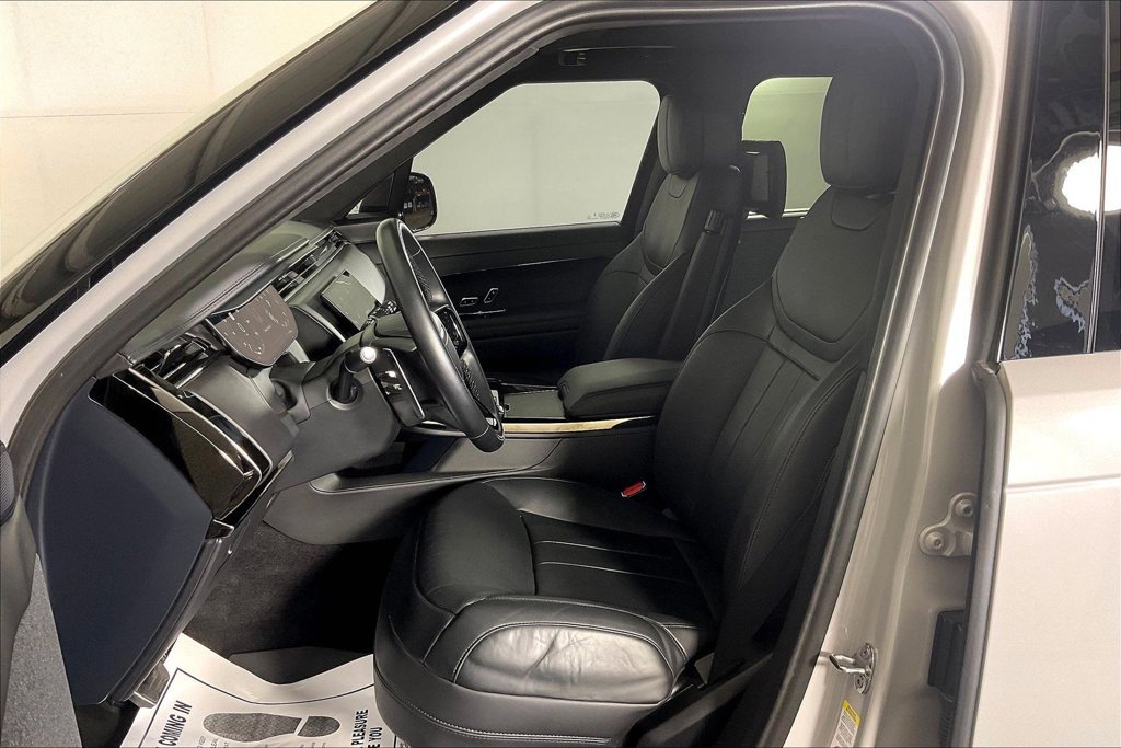 Used 2025 Land Rover Range Rover Sport Autobiography AWD/4WD image 32