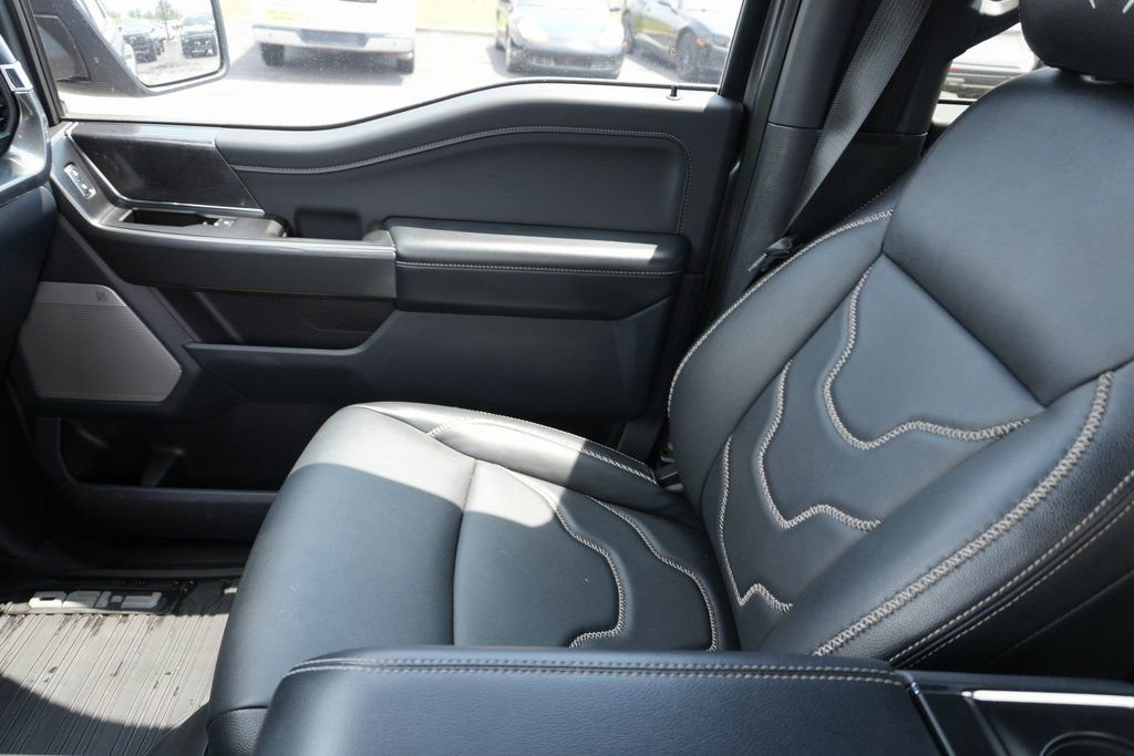 Used 2022 Ford F150 XLT w/ Equipment Group 302A High image 31