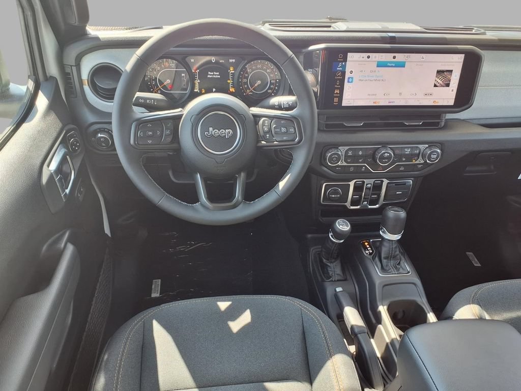 New 2026 Jeep Gladiator Sport AWD/4WD image 4