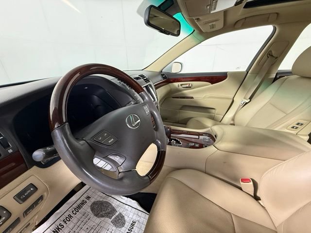 Used 2008 Lexus LS 460 RWD image 14