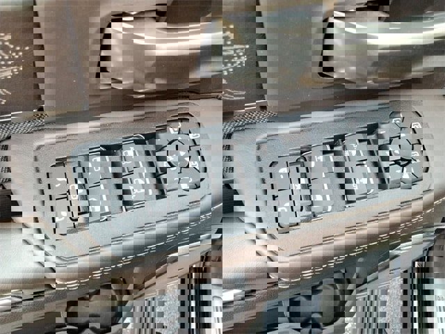 New 2025 RAM 2500 Limited image 33