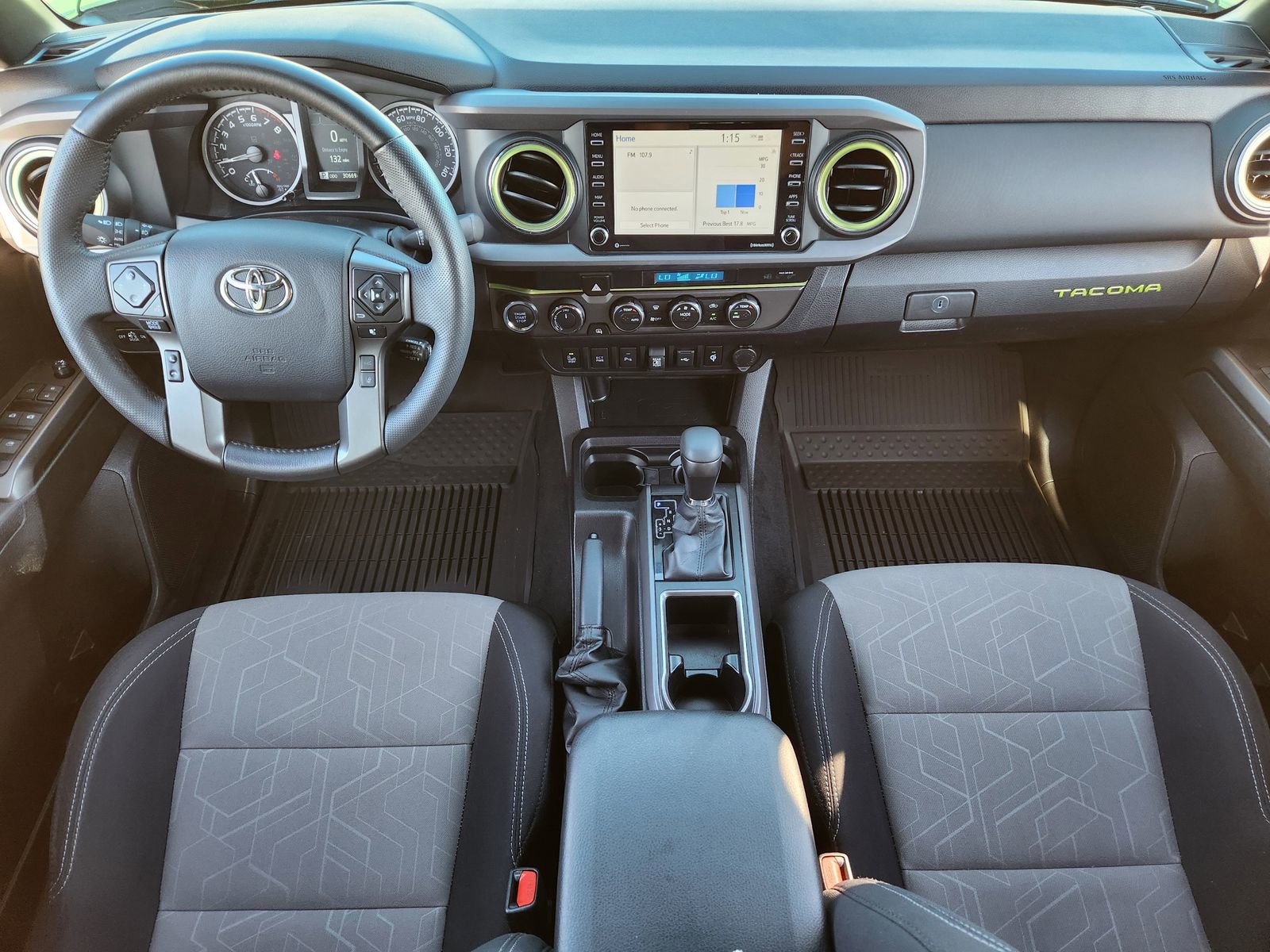 Used 2023 Toyota Tacoma TRD Off-Road image 29