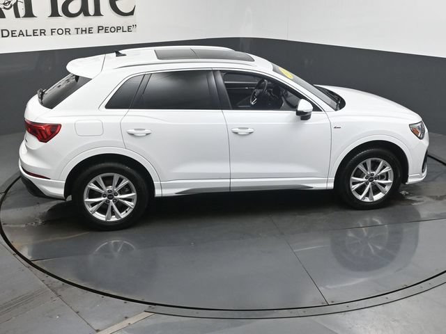 Used 2025 Audi Q3 2.0T Premium AWD/4WD image 41