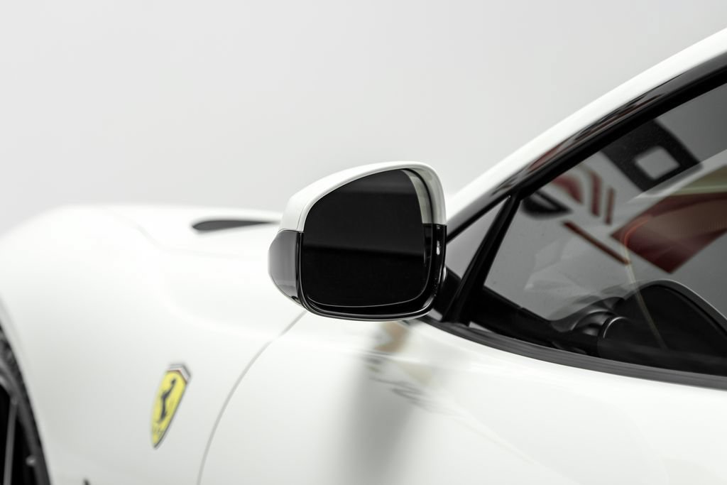 Used 2019 Ferrari 812 Superfast RWD image 45
