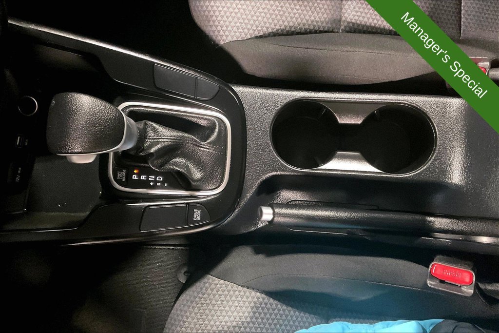 Used 2025 Kia Soul LX w/ LX Technology Package FWD image 17