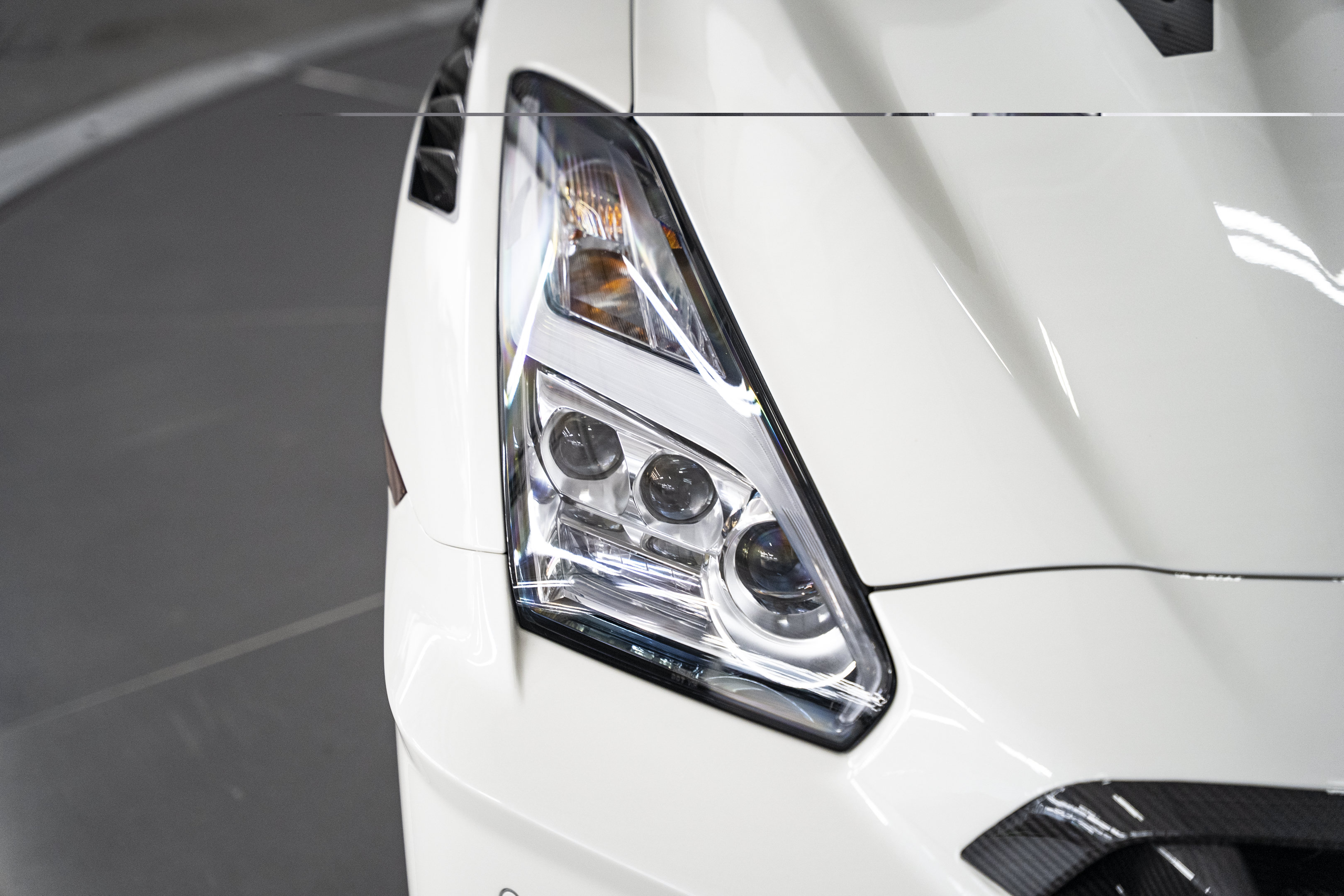 Used 2024 Nissan GT-R NISMO w/ Floor Mat Package AWD/4WD image 21