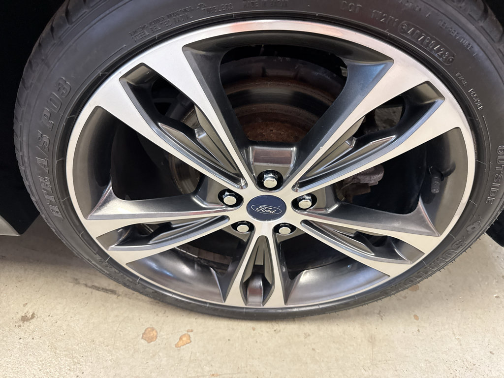 Used 2017 Ford Fusion Titanium AWD/4WD image 33