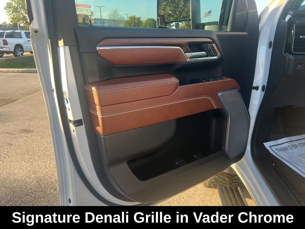 Used 2024 GMC Sierra 3500 Denali Ultimate image 22
