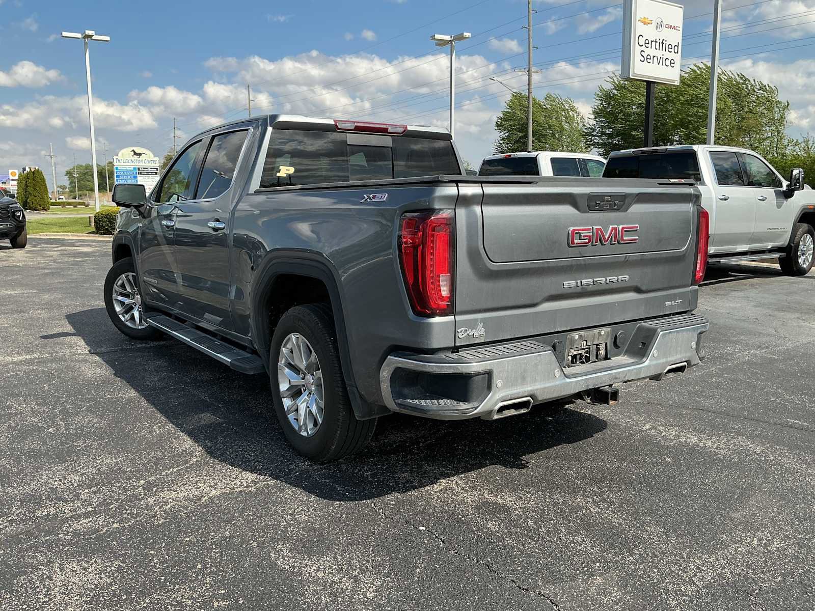 Used 2020 GMC Sierra 1500 SLT w/ SLT Premium Plus Package AWD/4WD image 5