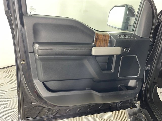 Used 2019 Ford F150 Lariat image 18