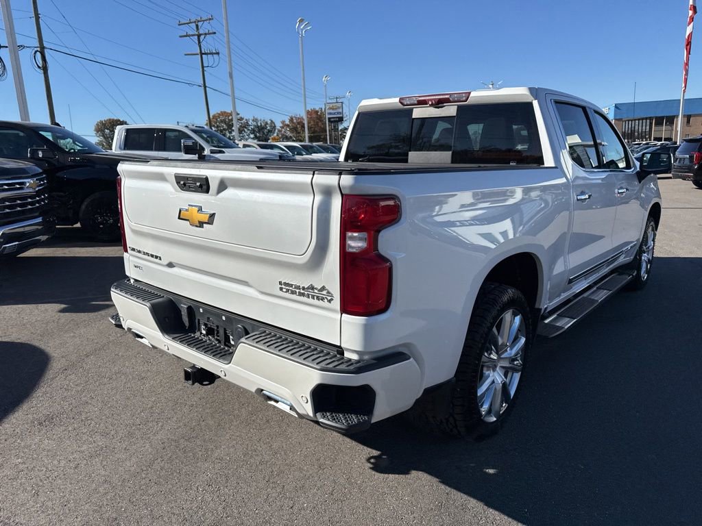 Used 2023 Chevrolet Silverado 1500 High Country w/ High Country Premium Package image 5