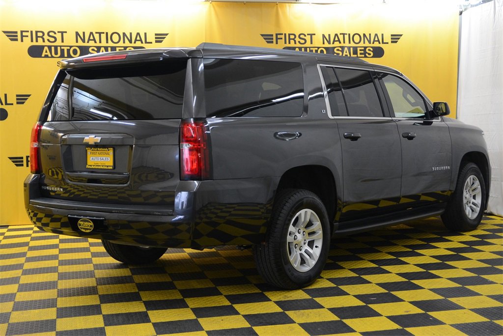 Used 2018 Chevrolet Suburban LT image 10