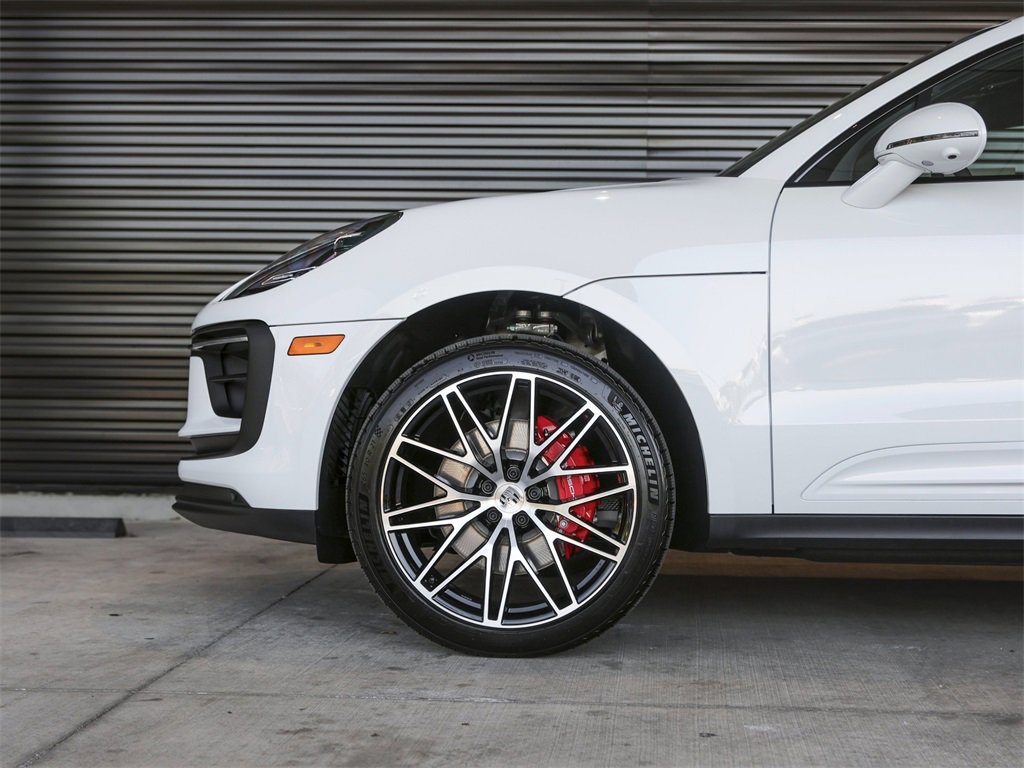 New 2026 Porsche Macan S image 13
