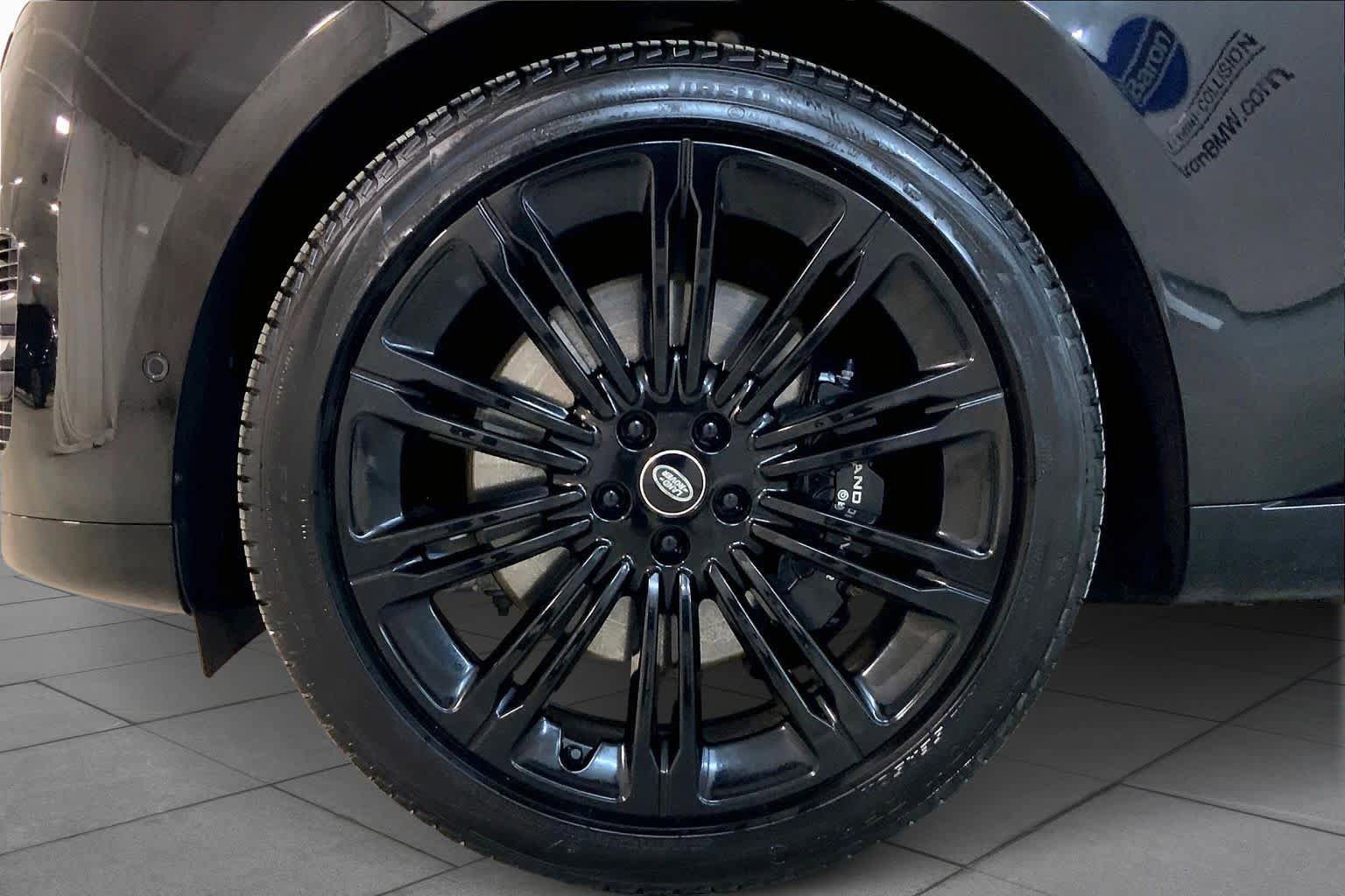 Used 2023 Land Rover Range Rover SE AWD/4WD image 11