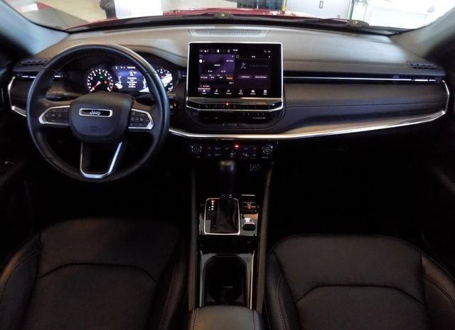 Certified 2022 Jeep Compass Limited AWD/4WD image 12