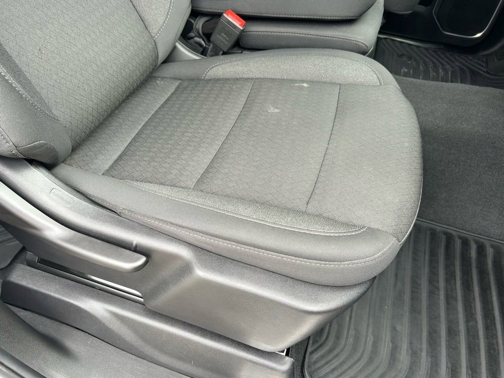 Used 2025 Chevrolet Silverado 2500 LT w/ Convenience Package image 50