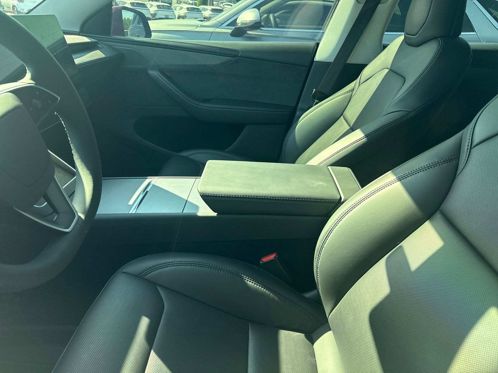 Used 2026 Tesla Model Y Long Range AWD/4WD image 9