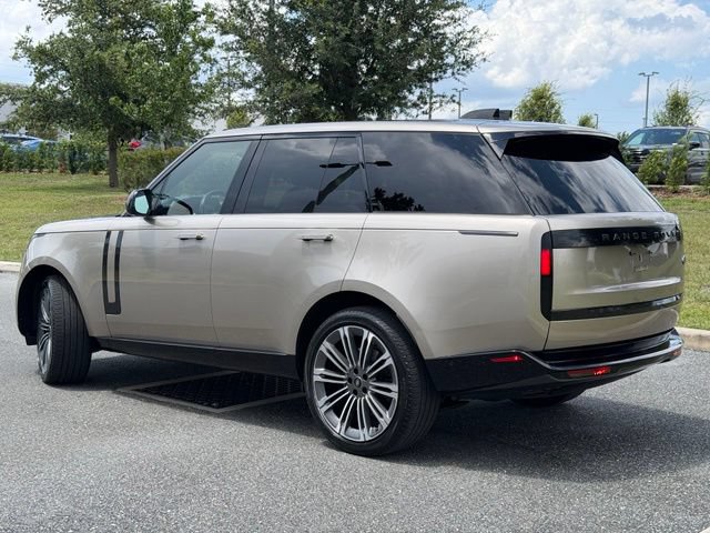 Used 2023 Land Rover Range Rover Autobiography AWD/4WD image 5