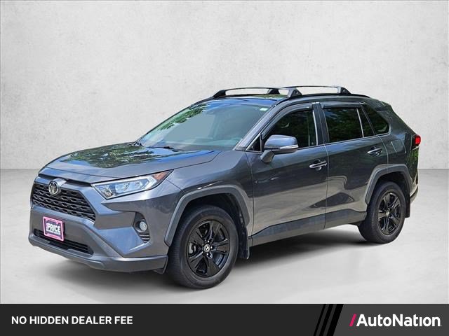 Used 2021 Toyota RAV4 XLE w/ Convenience Package FWD image 1