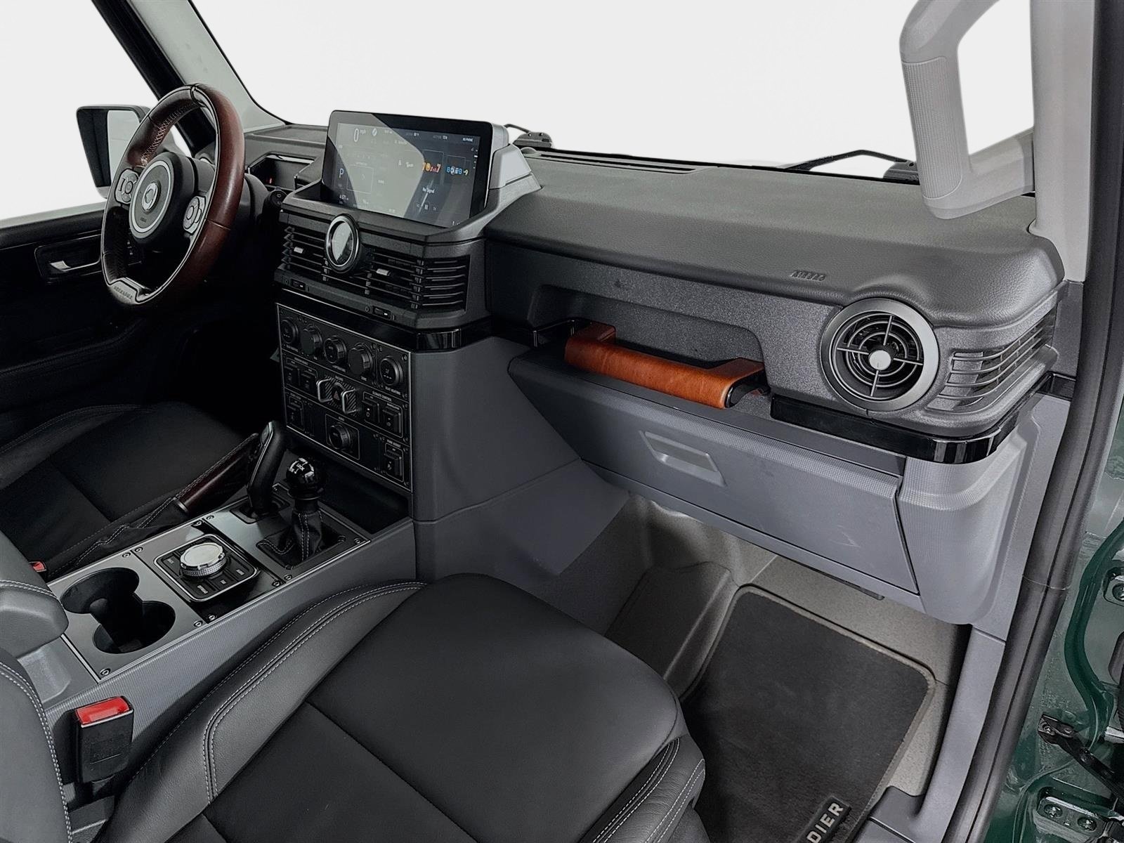 Used 2025 INEOS Grenadier Fieldmaster Edition image 28