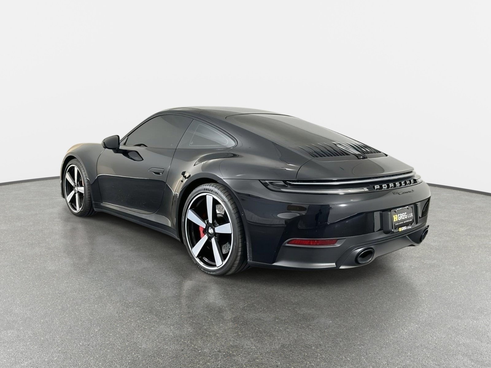 Used 2025 Porsche 911 Carrera S RWD image 6