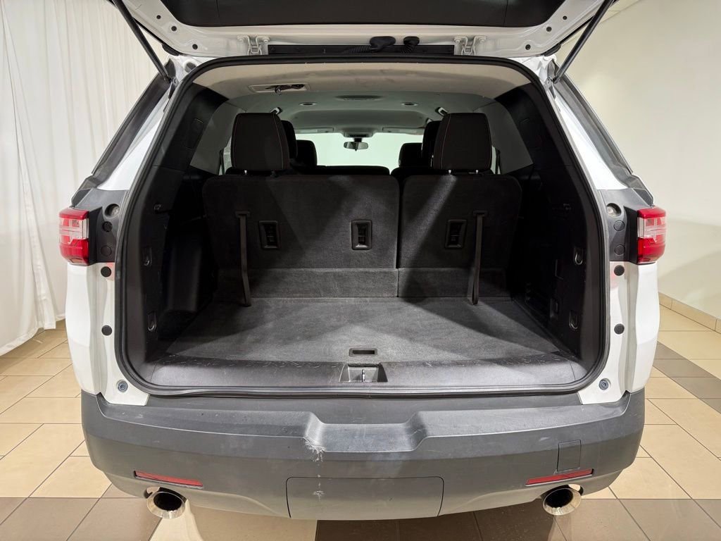 Used 2018 Chevrolet Traverse LS image 11