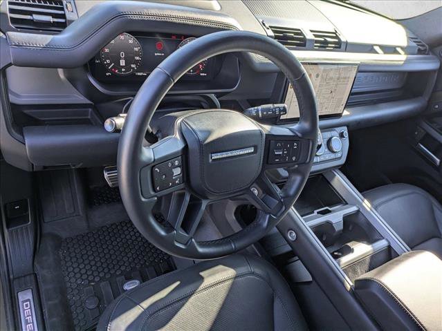 Certified 2025 Land Rover Defender 110 X AWD/4WD image 10