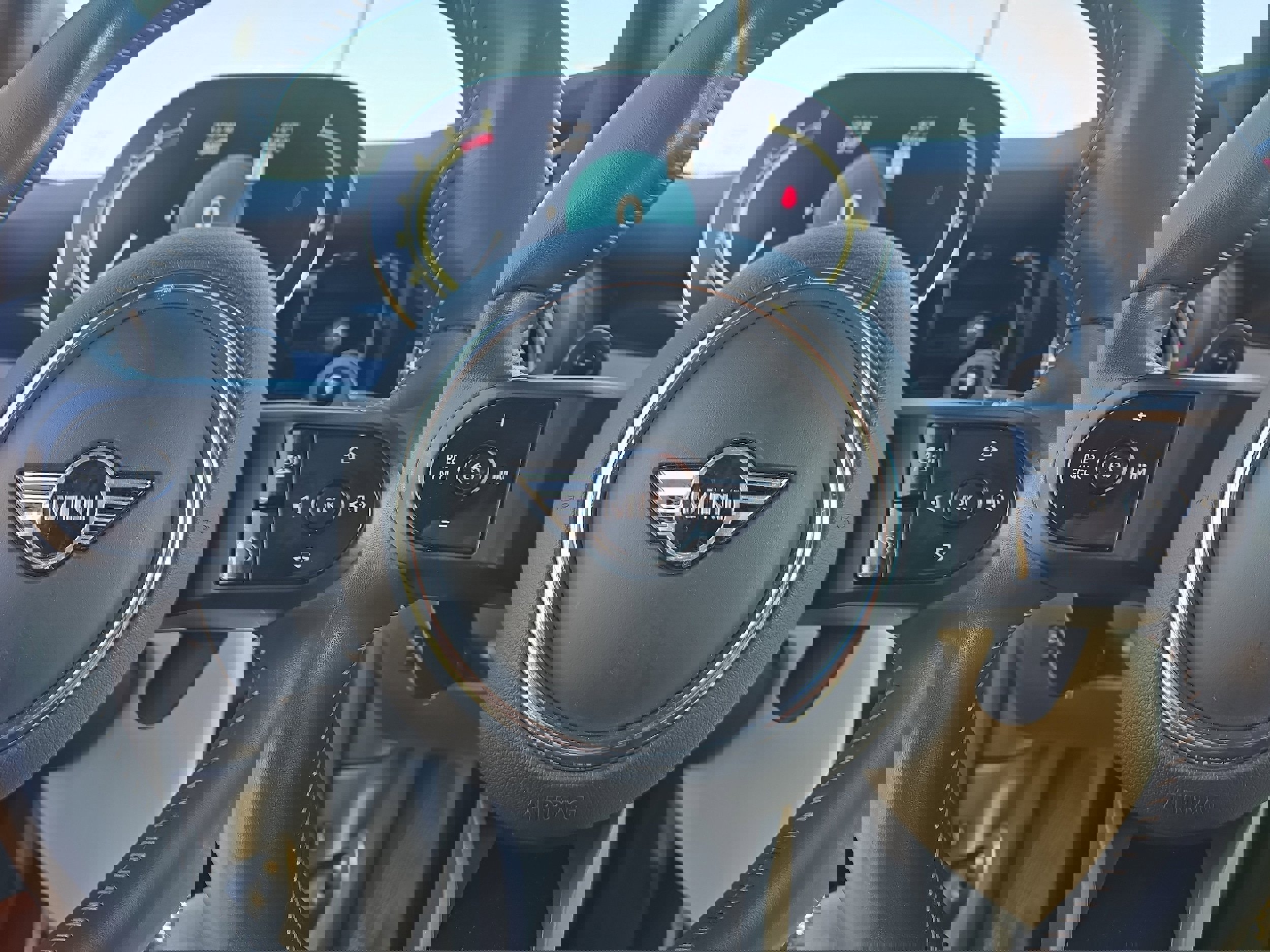 Used 2023 MINI Cooper S image 18