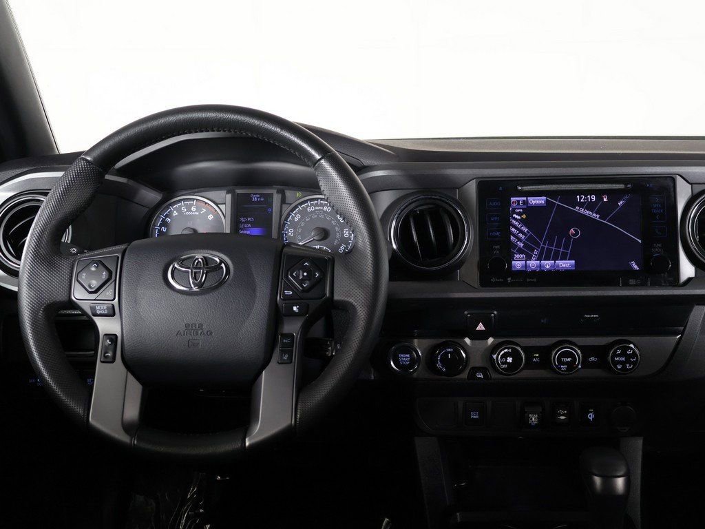 Used 2019 Toyota Tacoma TRD Off-Road image 29