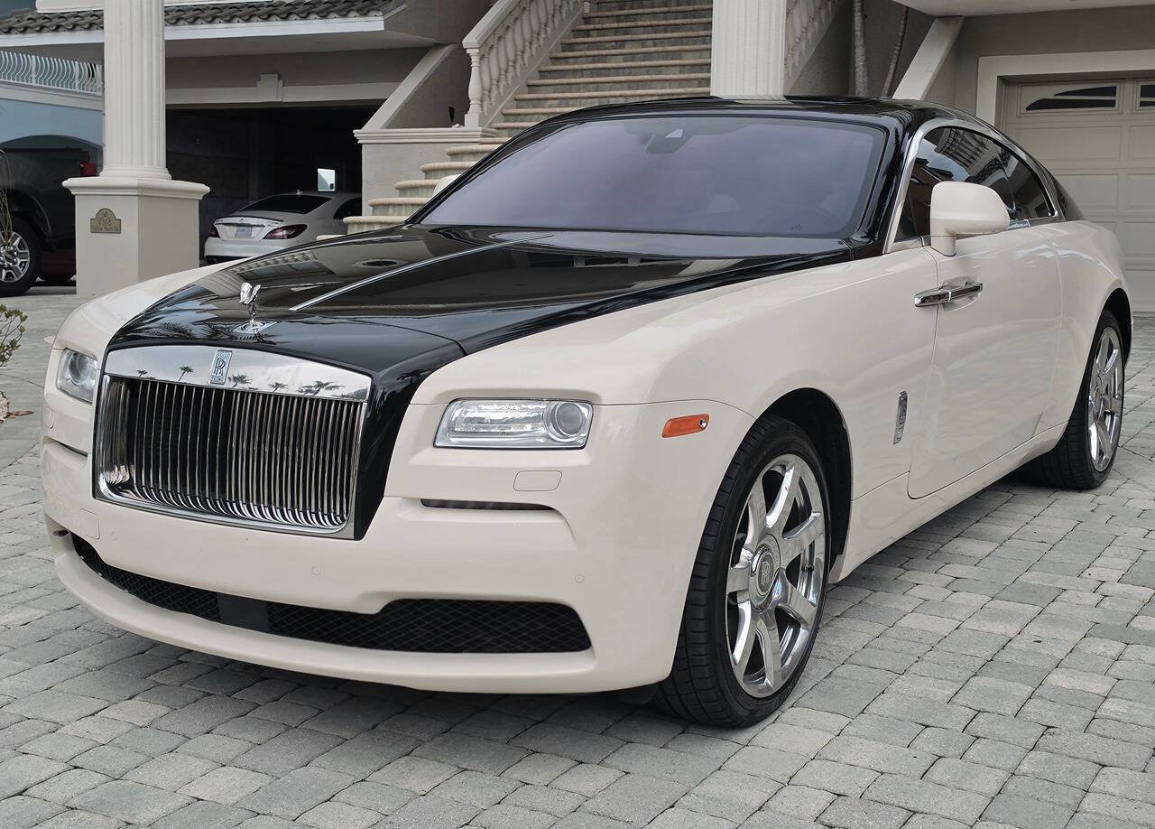 Used 2014 Rolls-Royce Wraith RWD image 27