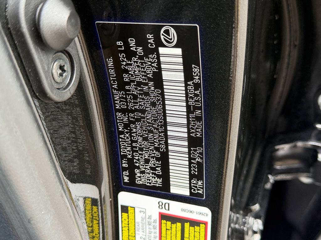 Certified 2025 Lexus ES 300h w/ Premium Package FWD image 28