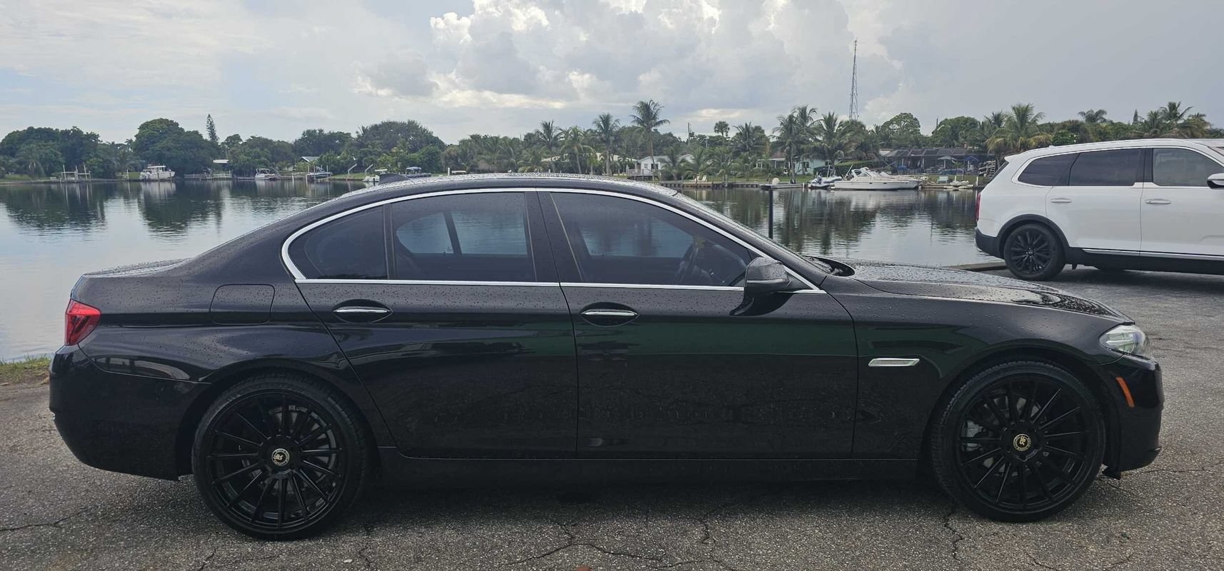 Used 2015 BMW 528i xDrive Sedan AWD/4WD image 6