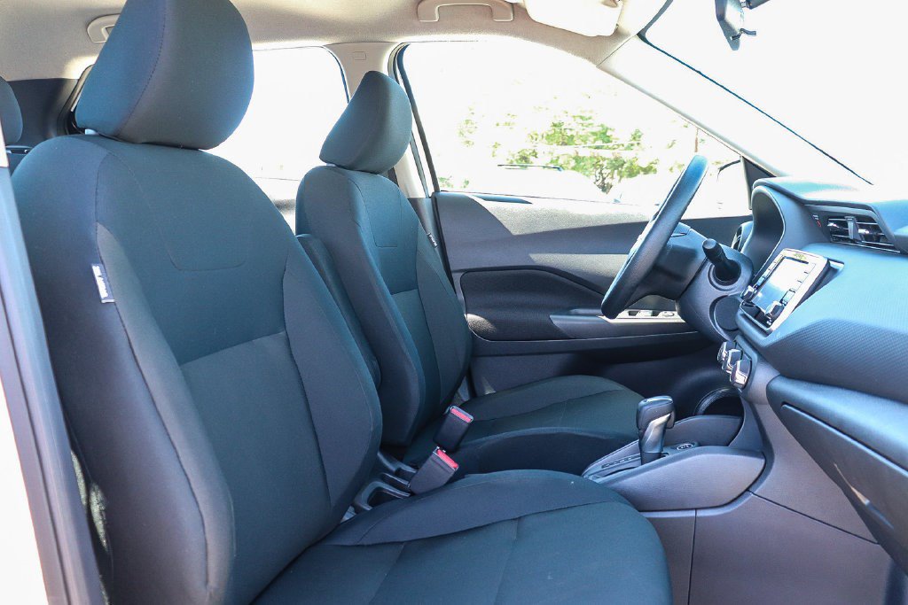 Certified 2025 Nissan Kicks Play S FWD image 16