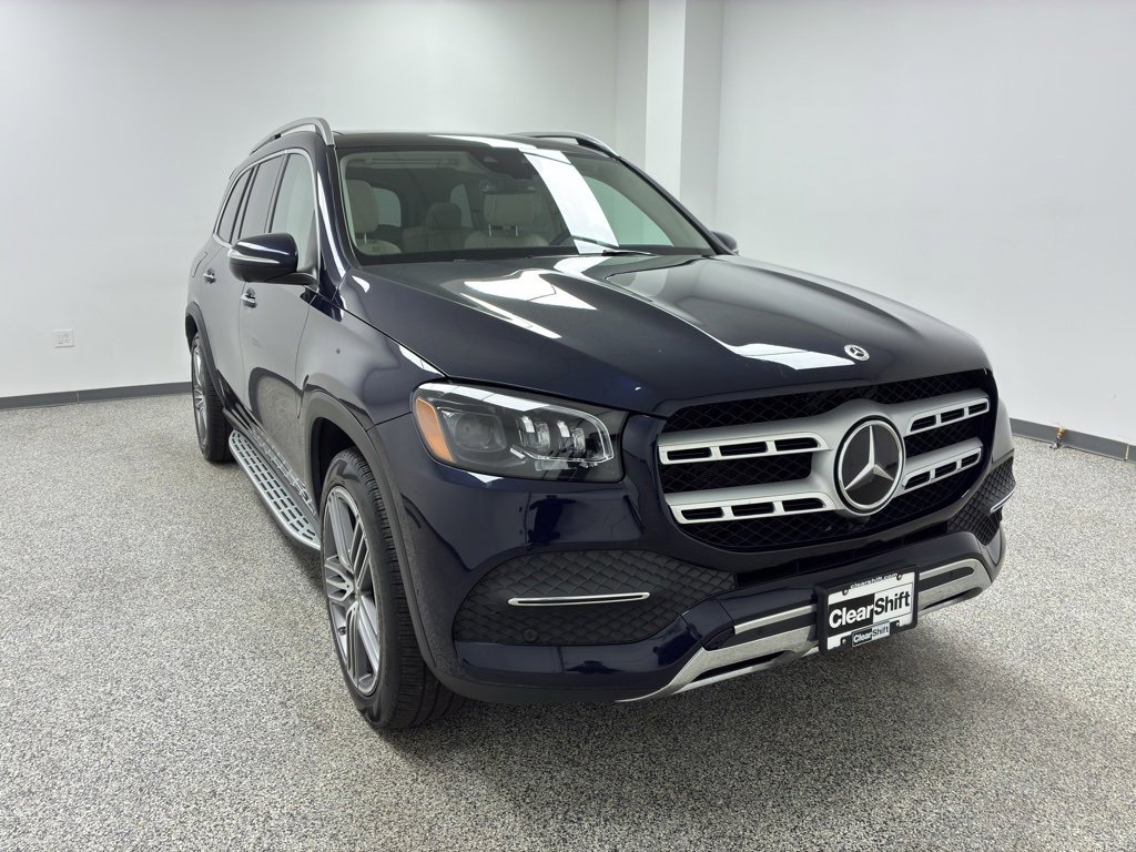 Used 2022 Mercedes-Benz GLS 450 4MATIC image 2
