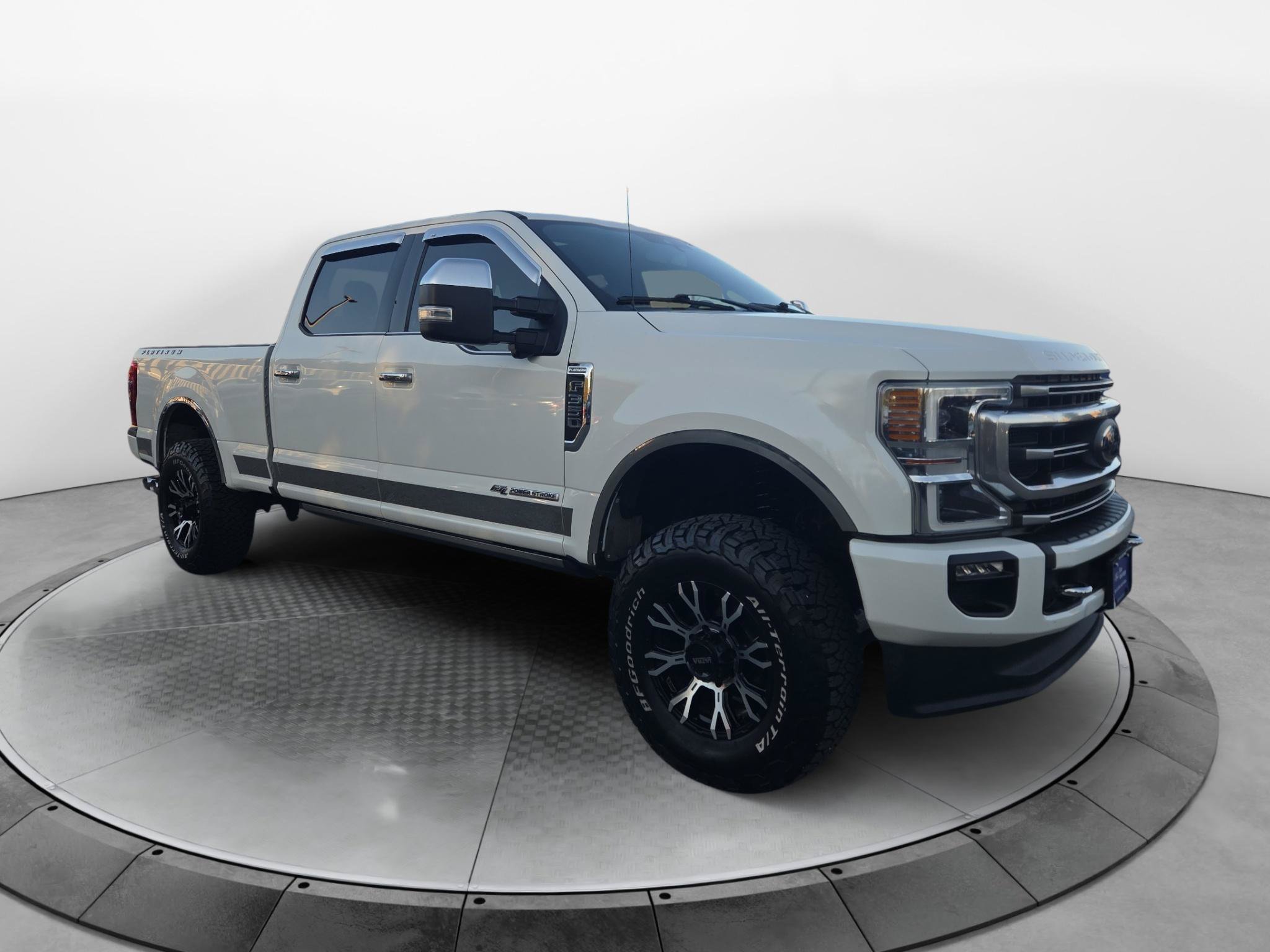 Used 2020 Ford F350 Platinum AWD/4WD image 1