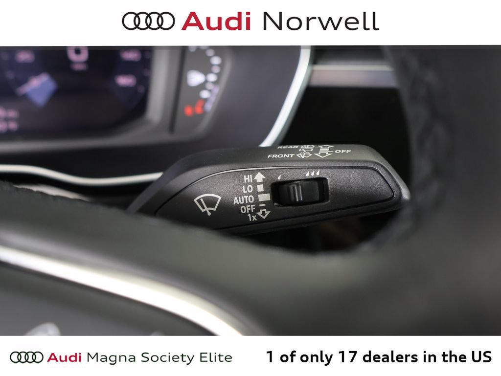 Used 2023 Audi Q3 2.0T Premium w/ Convenience Package AWD/4WD image 29