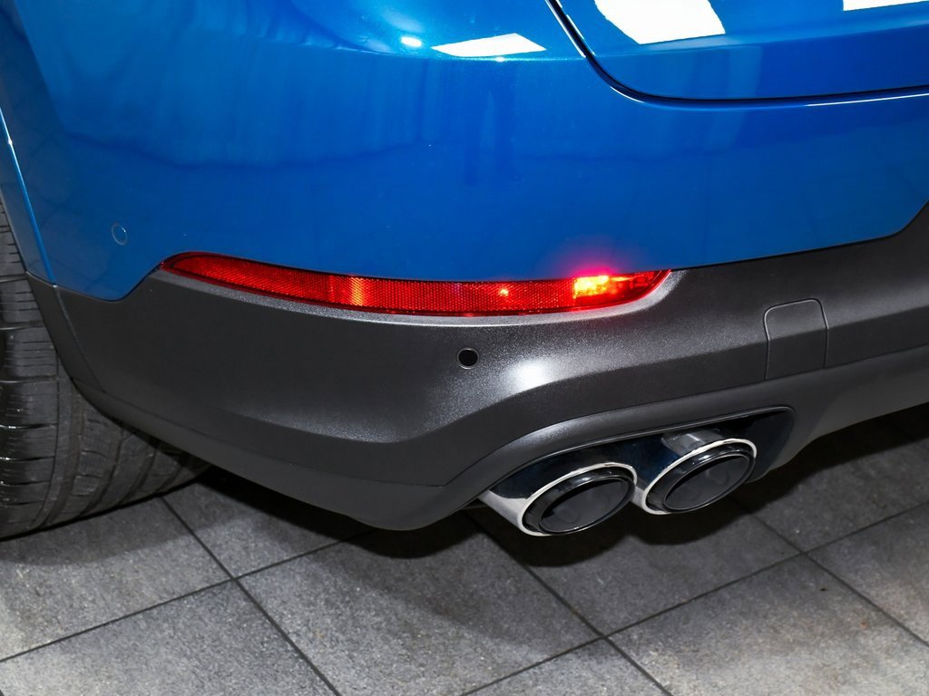 Used 2024 Porsche Cayenne S image 97