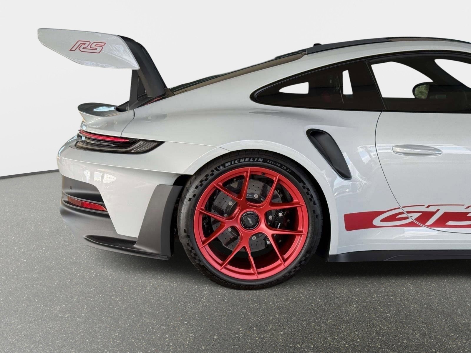 Used 2024 Porsche 911 GT3 RS image 18
