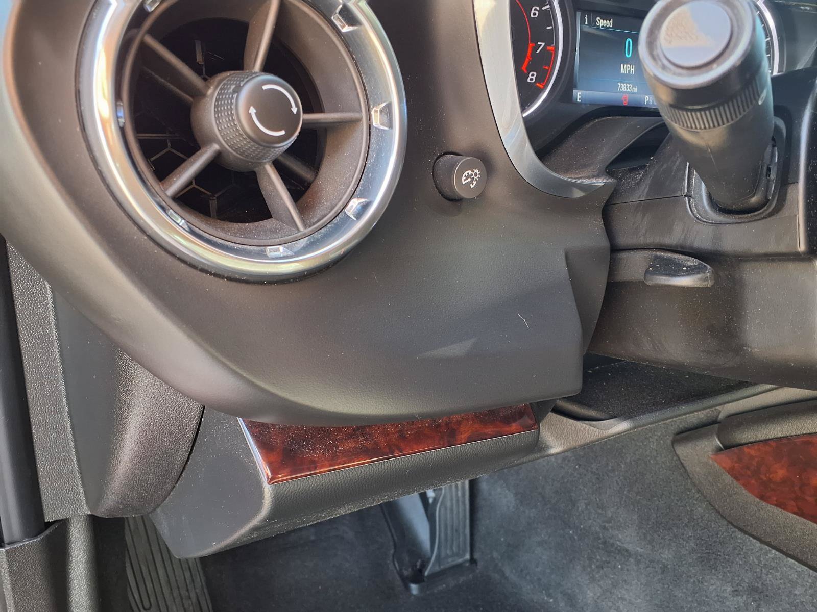 Used 2018 Chevrolet Camaro LT RWD image 16