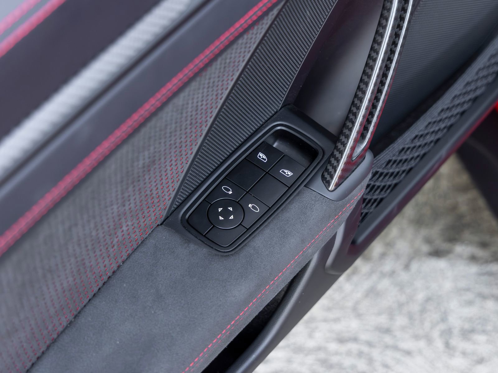 Certified 2025 Porsche 911 GT3 RS RWD image 38
