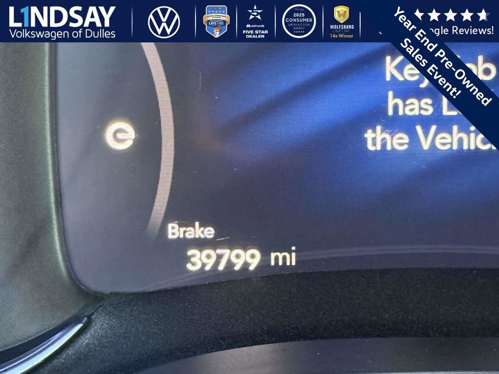 Used 2019 Chrysler Pacifica Limited w/ Advanced Safetytec Group image 27