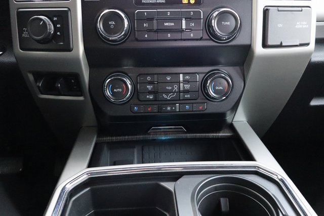 Used 2021 Ford F350 Lariat image 10