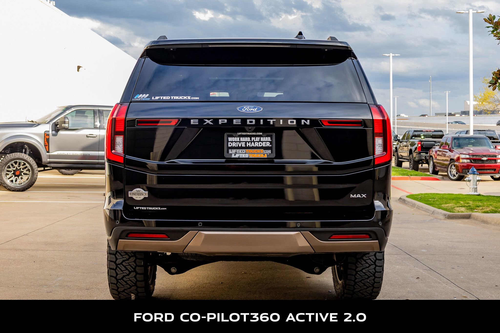 Used 2025 Ford Expedition Max King Ranch image 8