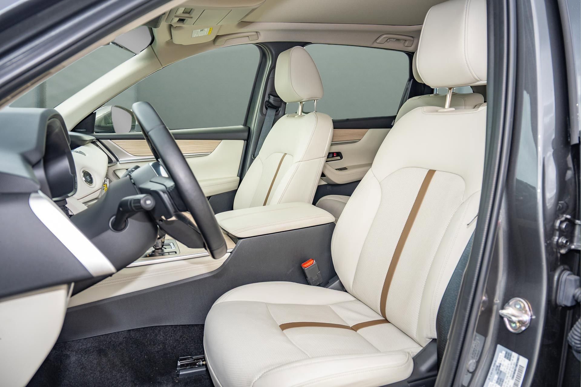 Used 2025 MAZDA CX-90 3.3 Turbo w/ Premium Plus Pkg image 6