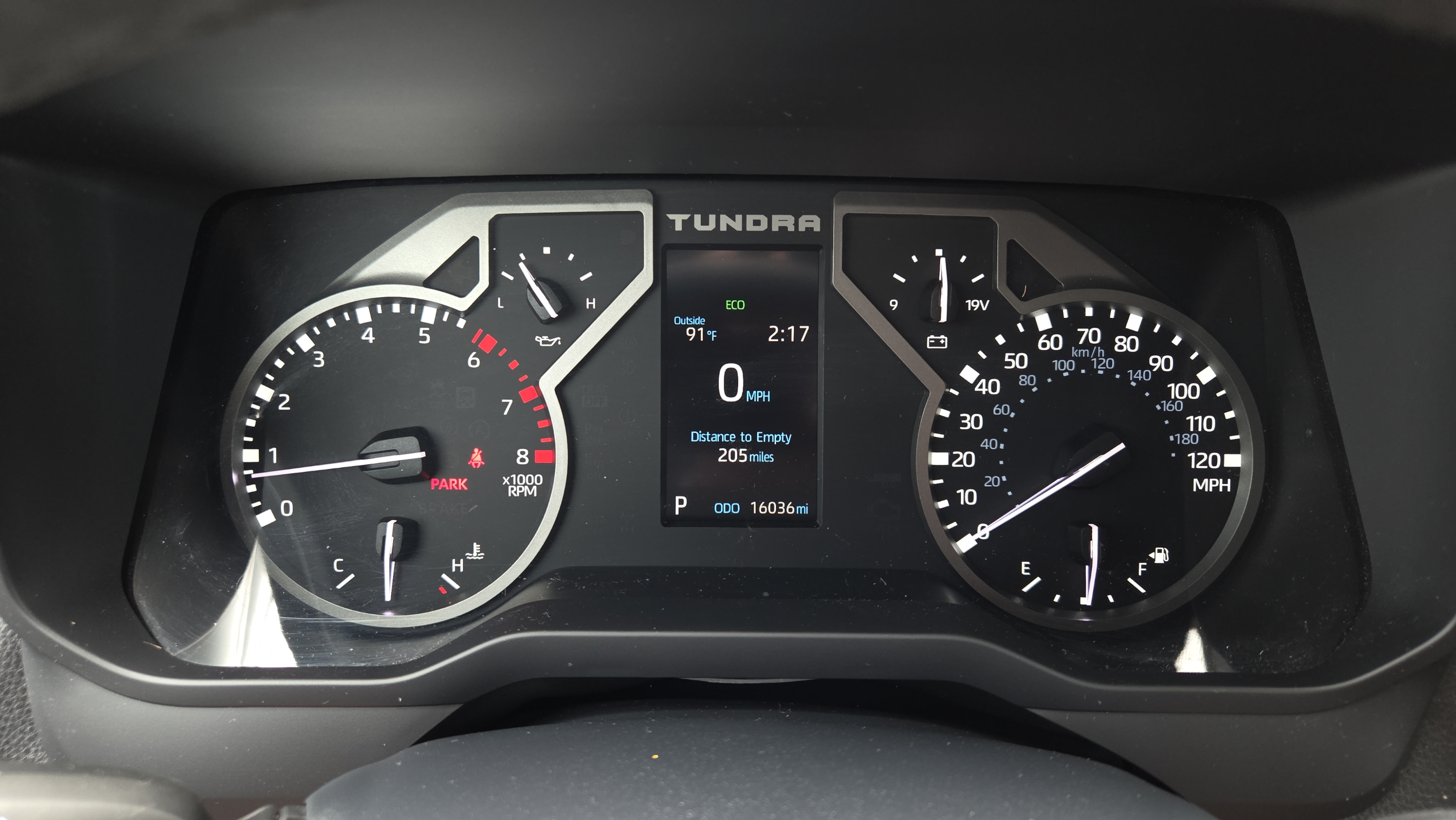 Used 2022 Toyota Tundra SR5 w/ TRD Off-Road Package AWD/4WD image 24