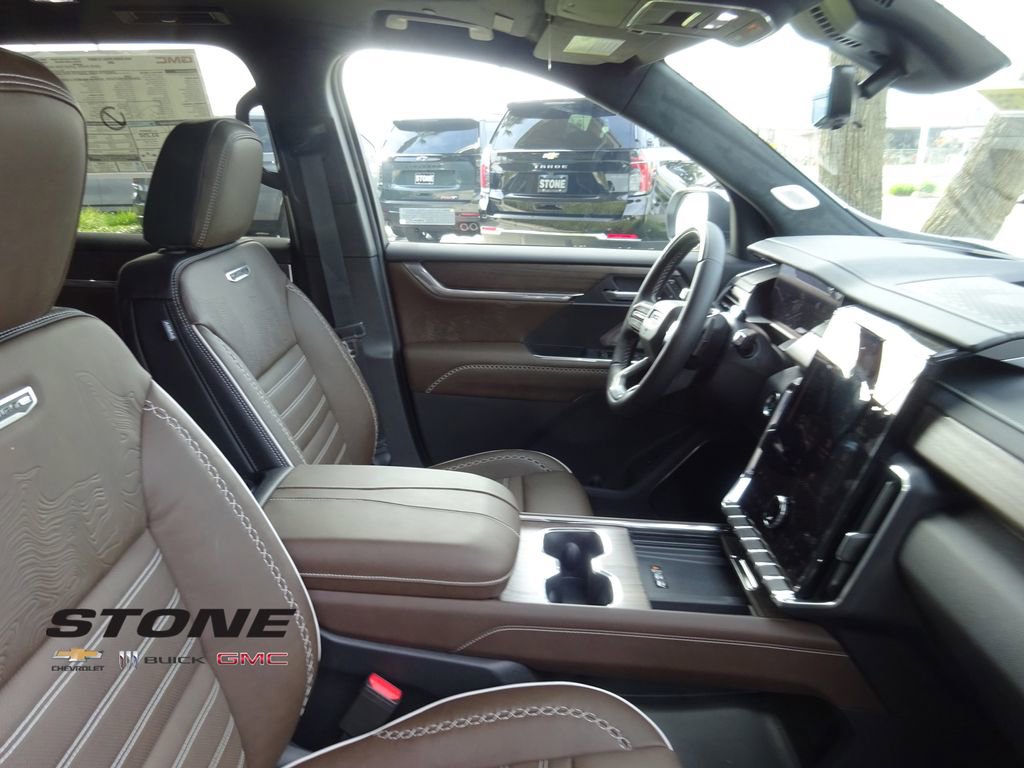 New 2026 GMC Acadia Denali Ultimate image 16