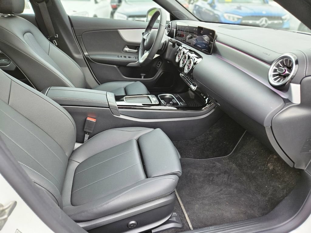 Used 2026 Mercedes-Benz CLA 250 4MATIC image 11